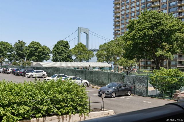 162-41 Powells Cove Boulevard 1G, Beechhurst, NY 11357