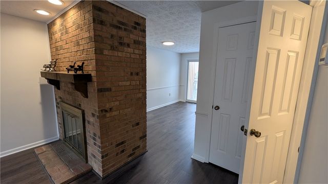 2633 S Kings Arms Circle, Centerville, OH 45440