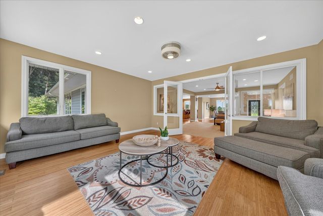 9348 Stoneview Lane, Webster Twp, MI 48189