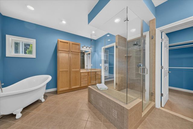 9348 Stoneview Lane, Webster Twp, MI 48189