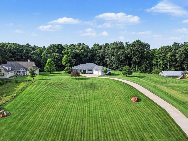 9348 Stoneview Lane, Webster Twp, MI 48189