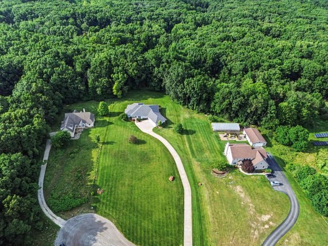 9348 Stoneview Lane, Webster Twp, MI 48189