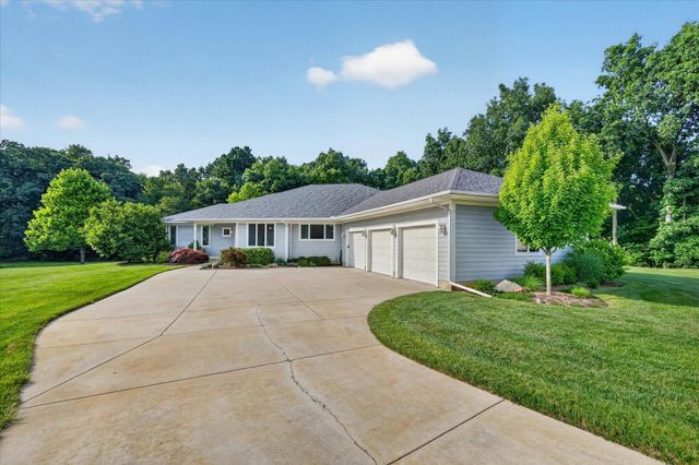 9348 Stoneview Lane, Webster Twp, MI 48189