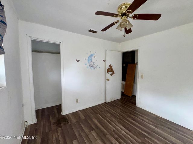 2051 FRANK E Avenue, Jacksonville, FL 32208