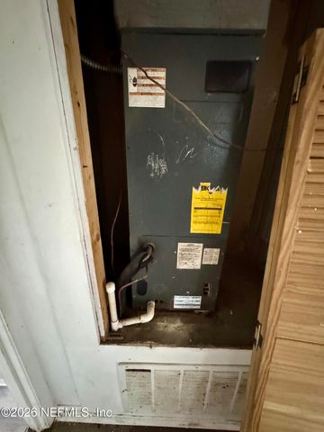 2051 FRANK E Avenue, Jacksonville, FL 32208