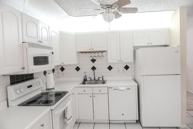 4520 Feivel Road 49, West Palm Beach, FL 33417