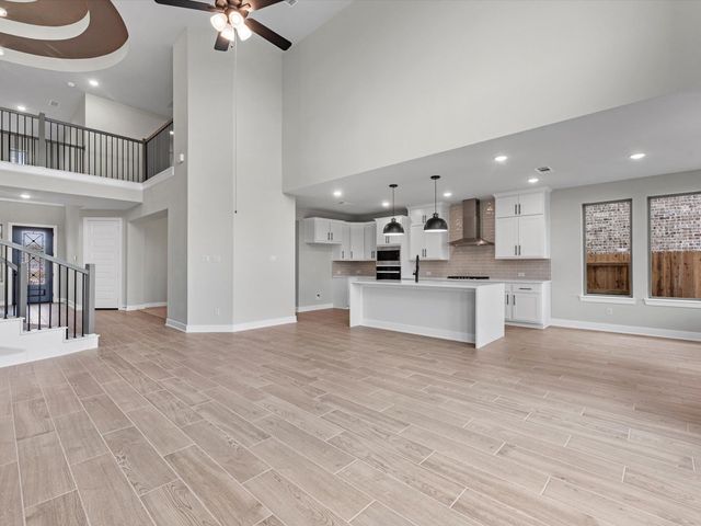 125 Buckaroo DR, Georgetown, TX 78633