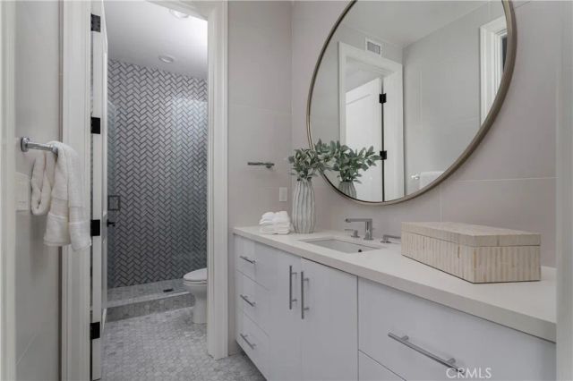 11236 Amberdale Drive, Tustin, CA 92782