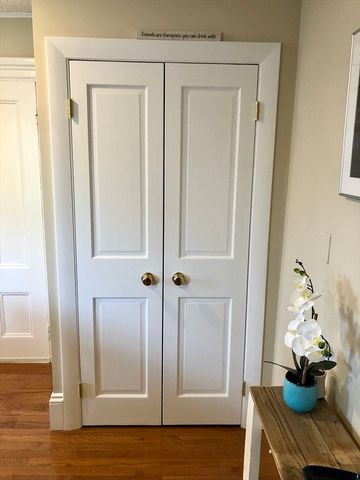 154 Central St 10, Somerville, MA 02145