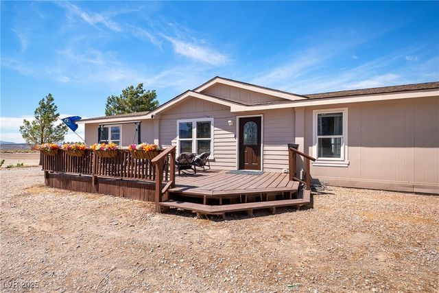 2600 West Gamebird Road, Pahrump, NV 89048