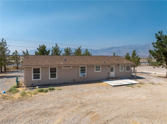2600 West Gamebird Road, Pahrump, NV 89048