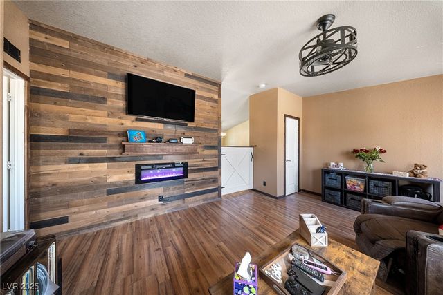 2600 West Gamebird Road, Pahrump, NV 89048