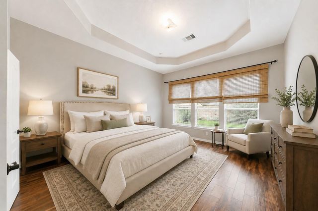 9438 Emerald Lakes Drive, Rosharon, TX 77583