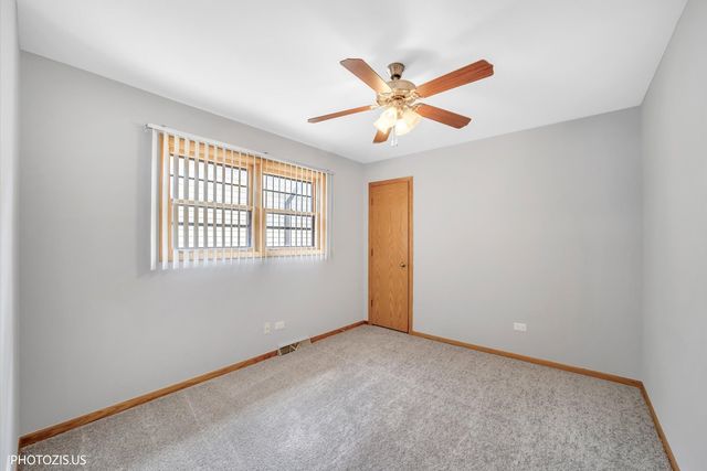 4043 N Wagner Avenue, Schiller Park, IL 60176