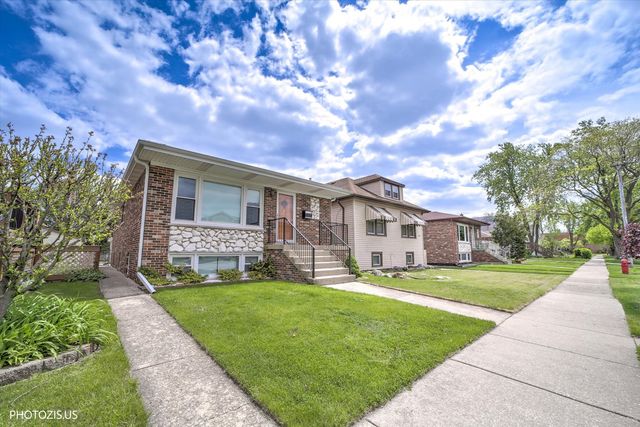 4043 N Wagner Avenue, Schiller Park, IL 60176