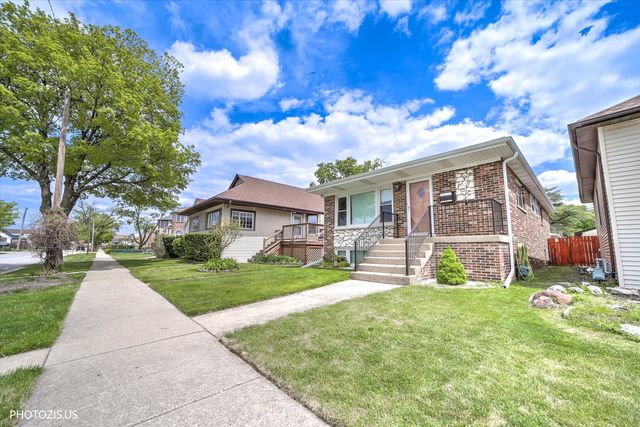 4043 N Wagner Avenue, Schiller Park, IL 60176
