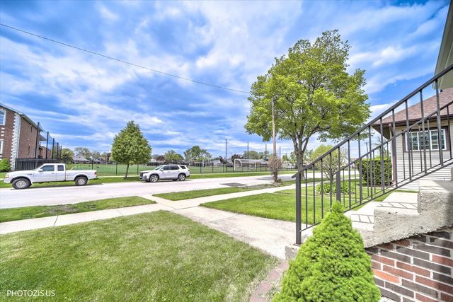 4043 N Wagner Avenue, Schiller Park, IL 60176