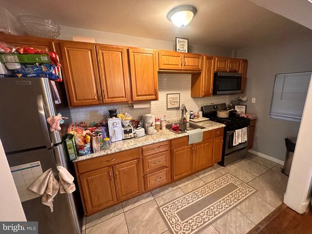 2725 N ROSEDALE ST, Baltimore, MD 21216
