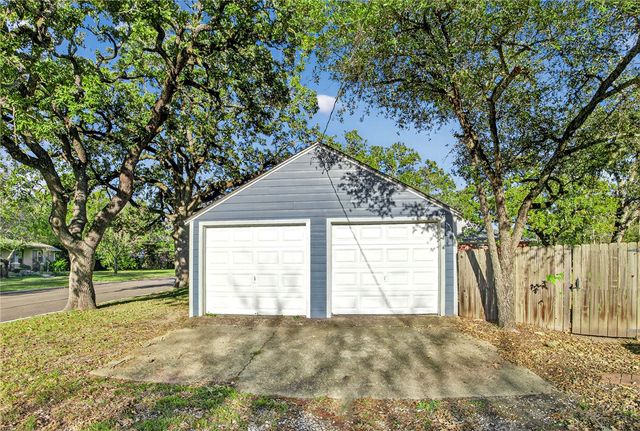 1006 Holt Street, College Station, TX 77840
