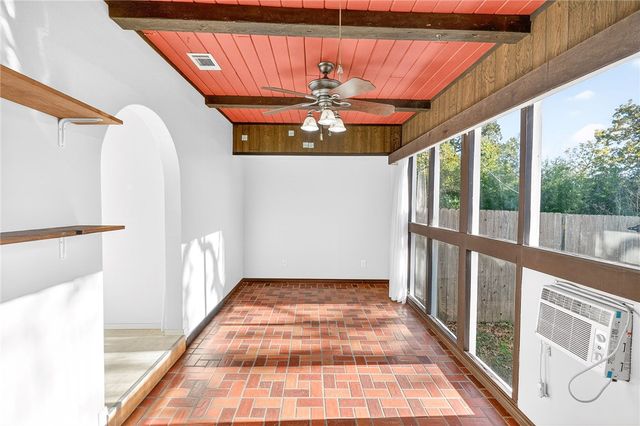 1006 Holt Street, College Station, TX 77840