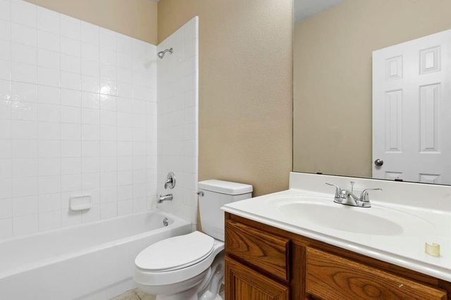 32202 Anne Lane, Pinehurst, TX 77362