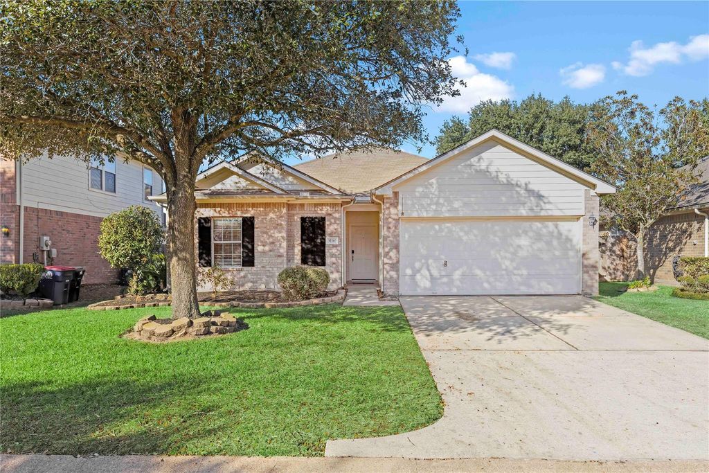 32202 Anne Lane, Pinehurst, TX 77362