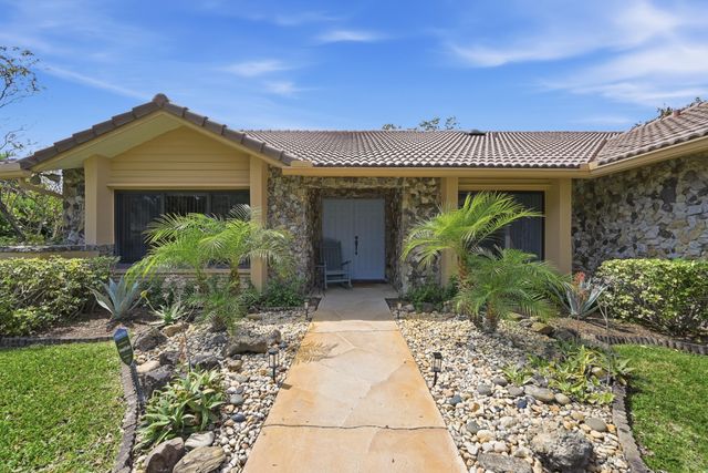 9127 NW 51st Place, Coral Springs, FL 33067