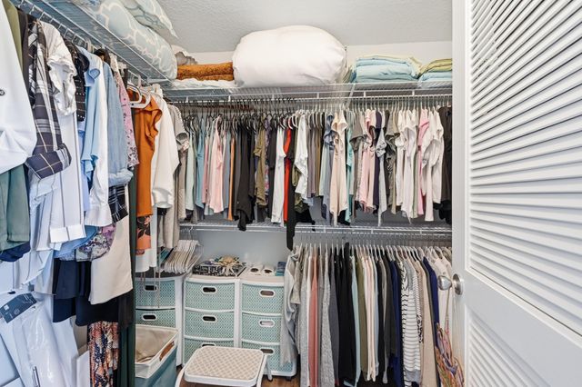 9127 NW 51st Place, Coral Springs, FL 33067