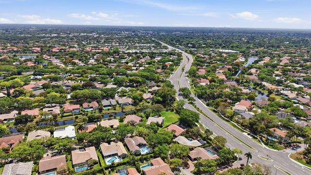 9127 NW 51st Place, Coral Springs, FL 33067