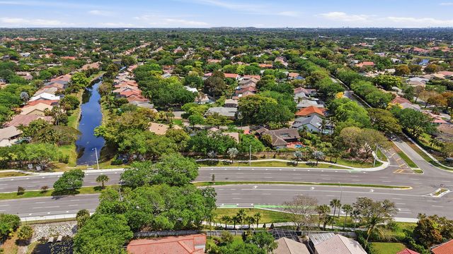 9127 NW 51st Place, Coral Springs, FL 33067