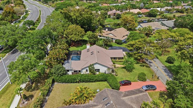 9127 NW 51st Place, Coral Springs, FL 33067