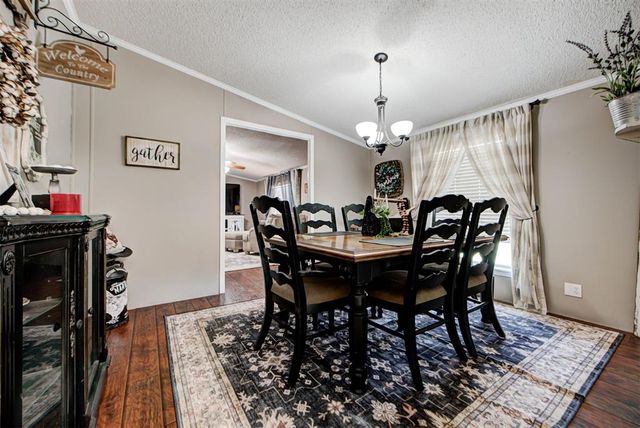 10501 E Turtle Creek Circle, Lexington, OK 73051