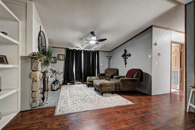 10501 E Turtle Creek Circle, Lexington, OK 73051