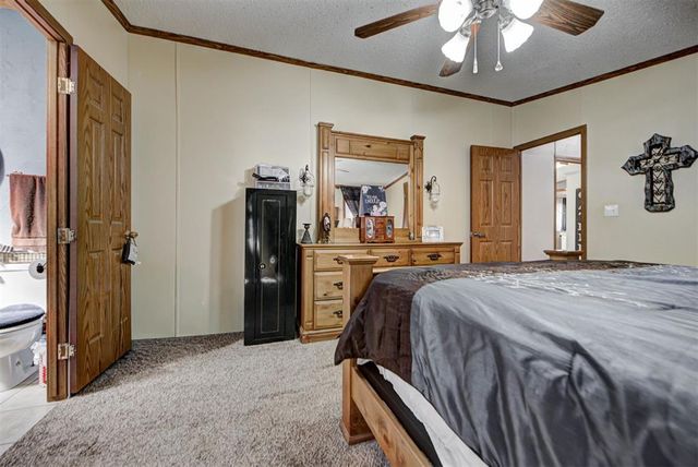 10501 E Turtle Creek Circle, Lexington, OK 73051