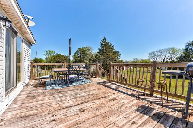 10501 E Turtle Creek Circle, Lexington, OK 73051