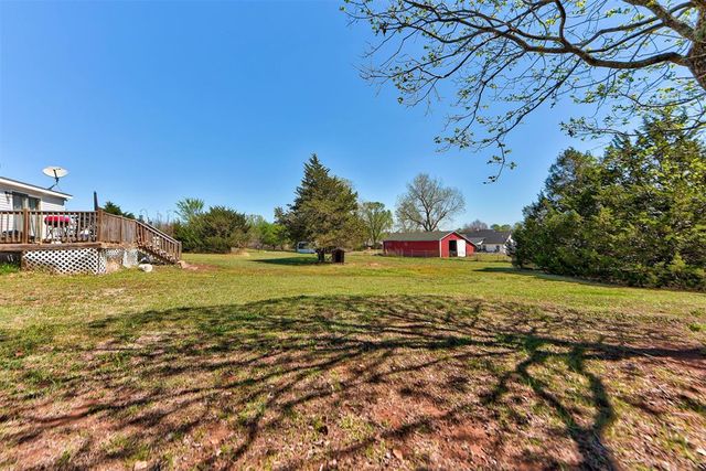 10501 E Turtle Creek Circle, Lexington, OK 73051