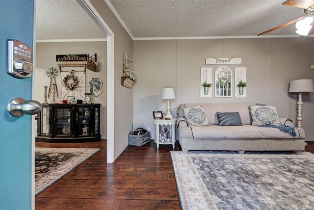 10501 E Turtle Creek Circle, Lexington, OK 73051