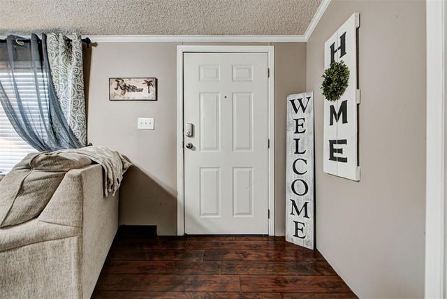 10501 E Turtle Creek Circle, Lexington, OK 73051