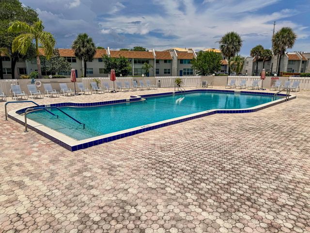 2640 SW 22nd Avenue 1112, Delray Beach, FL 33445