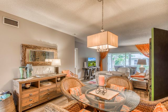 2640 SW 22nd Avenue 1112, Delray Beach, FL 33445