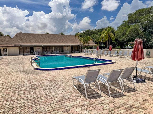 2640 SW 22nd Avenue 1112, Delray Beach, FL 33445