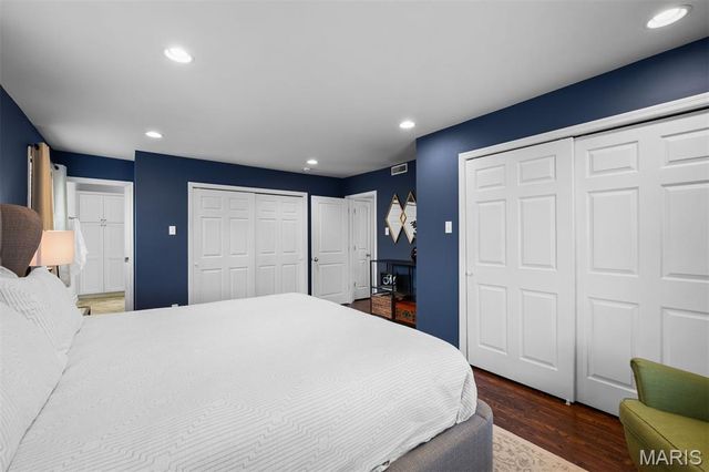 8142 Amherst Avenue, University City, MO 63130