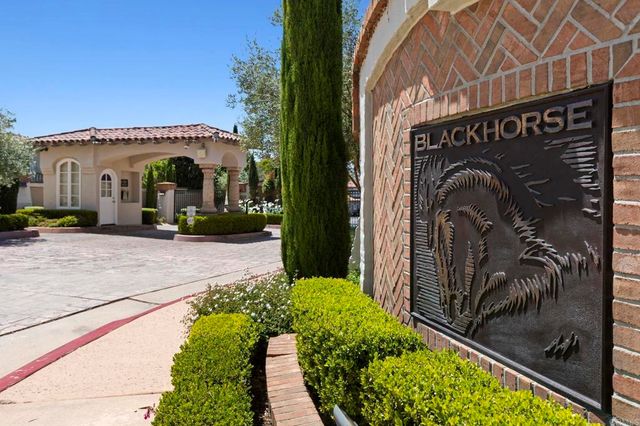 9784 Claiborne Square, La Jolla, CA 92037