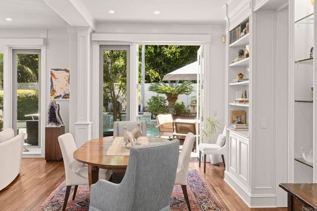 9784 Claiborne Square, La Jolla, CA 92037