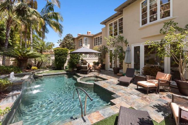 9784 Claiborne Square, La Jolla, CA 92037