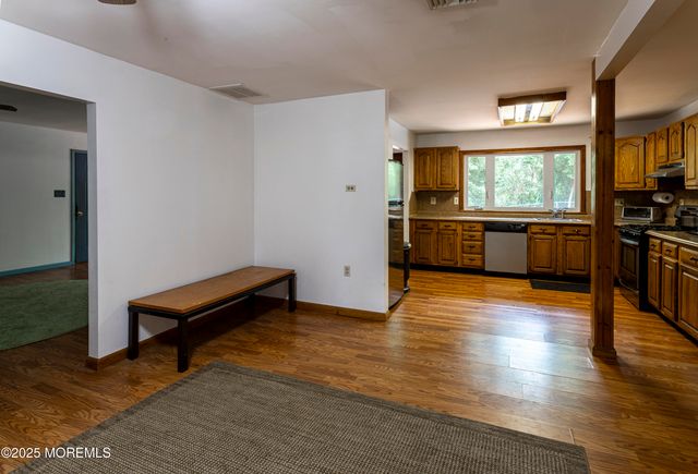 4 Letts Landing Road, Waretown, NJ 08758