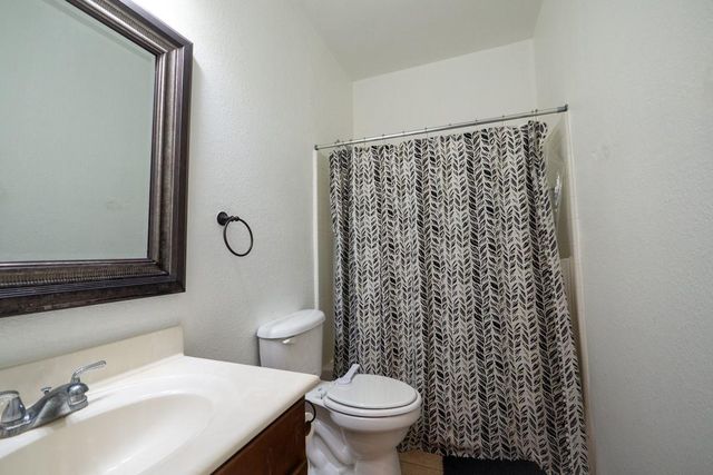 1414 S Maple Drive, Katy, TX 77493