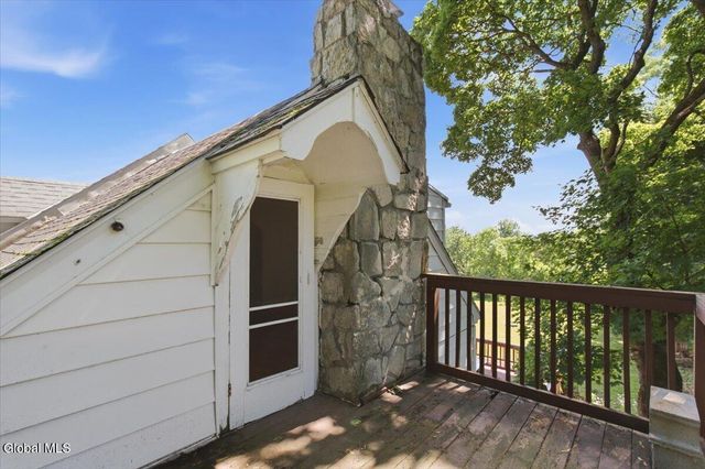 107 Van Rensselaer Boulevard, Albany, NY 12204