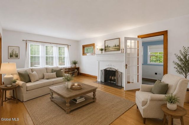 107 Van Rensselaer Boulevard, Albany, NY 12204