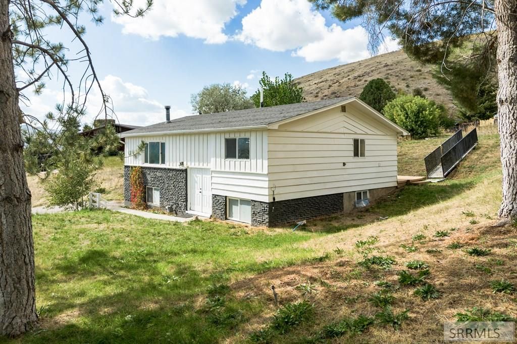 Image 32 of property listing at 1100 N Rapid Creek Road, Inkom, ID 83245